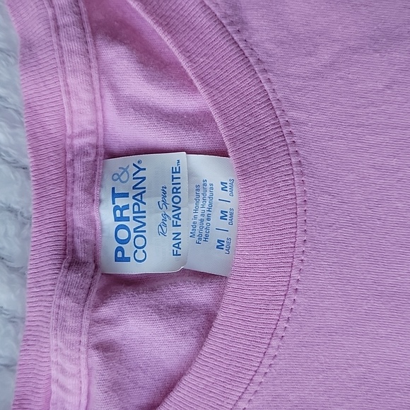 Smurfs Fan Favorite short sleeve. 3 tiny pin holes left sleeve *see pic* - Picture 3 of 8